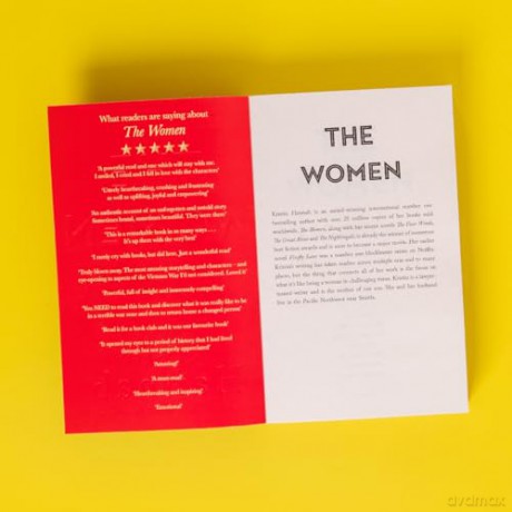 The Women: The Instant Number One Bestseller from the author of The Nightingale [KSIĄŻKA]