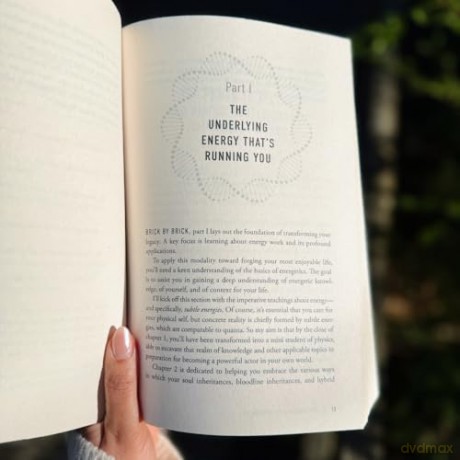 Transforming the Legacy: The Subtle Body Approach to Honor and Heal Your Inherited Lineage [KSIĄŻKA]