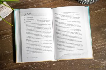 Your Brightest Life: Tips for Navigating Relationships, Health, Faith, Mindset, and More [KSIĄŻKA]