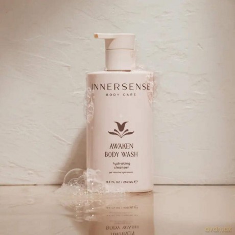 Awaken Hydrating Shower Gel Body Wash 250 ml