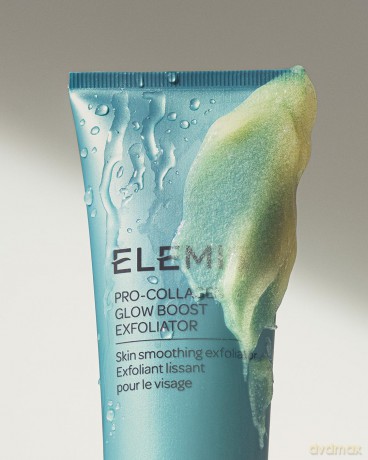 Brightening skin peeling Pro-Collagen Glow Boost Exfoliator 100 ml