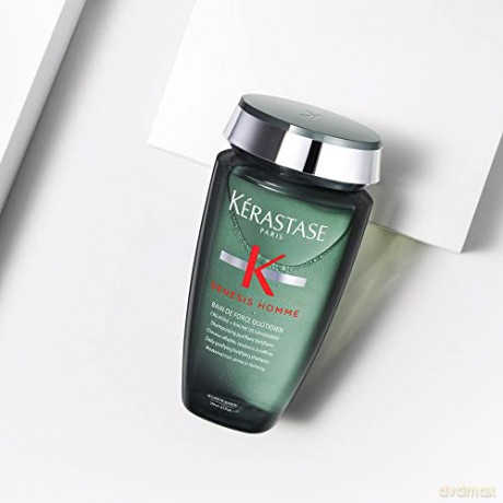 Cleansing and nourishing shampoo for weak hair with a tendency to fall out Genesis Homme Bain de Force Quotidien Shampoo - Volume: 250 ml