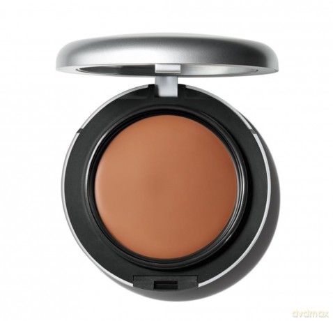 Compact make-up Studio Fix Tech Cream-to-Powder Foundation 10 g - Shade: NW30