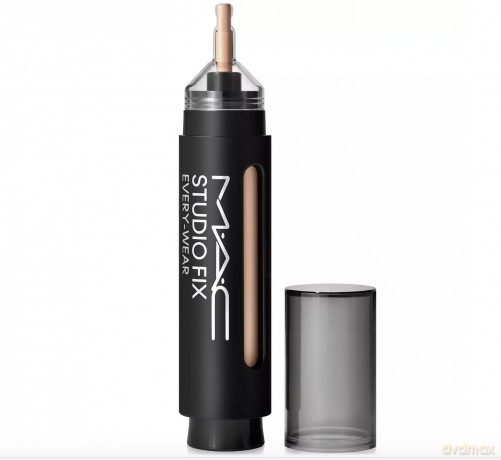 Cream concealer and makeup in one Studio Fix Every-Wear All-Over Face Pen 12 ml - Shade: NC15