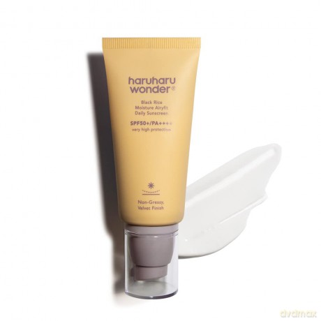 Face sunscreen SPF 50+ Black Rice Moisture Airyfit Daily Sunscreen 50 ml