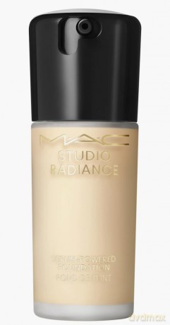 Hydrating make-up Studio Radiance Serum Powered Foundation 30 ml - Shade: NC12