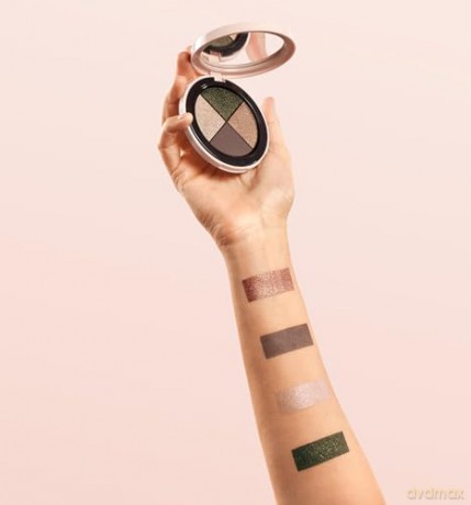 Impeccabile Eyeshadow Palette Eye Palette 4.5 g - Shade: 02 Milano with Love