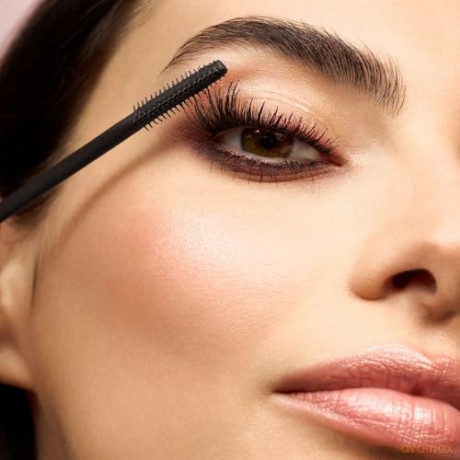 Lengthening refillable mascara Infinito Extreme Length Mascara 7.5 ml - Shade: Brown