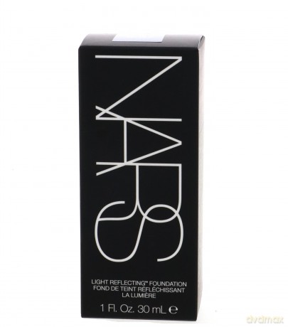 LIGHT REFLECTING FOUNDATION - Shade: Vallauris