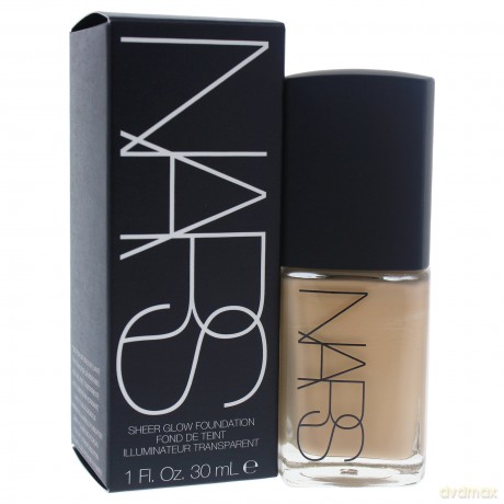 Liquid make-up Sheer Glow Foundation 30 ml - Shade: Fiji
