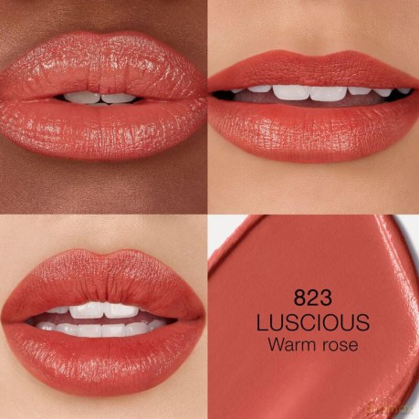 Long-lasting lipstick Explicit Lipstick 3.8 g - Shade: 823 Luscious