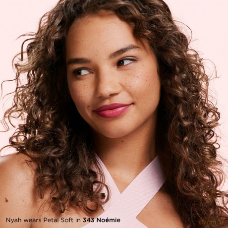 Matte lipstick in pencil Petal Soft Lipstick Crayon 2 g - Shade: Jeanne
