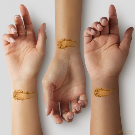 Matting powder and makeup Studio Fix Powder Plus Foundation 15 g - Shade: NC47