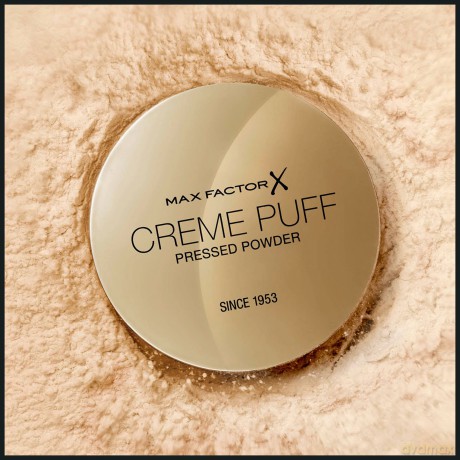 Matting powder Creme Puff 21 g - Shade: 53 Tempting Touch
