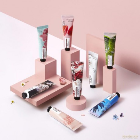 Moisturizing hand cream Dare Body Dare Scent Hand Cream 30 ml