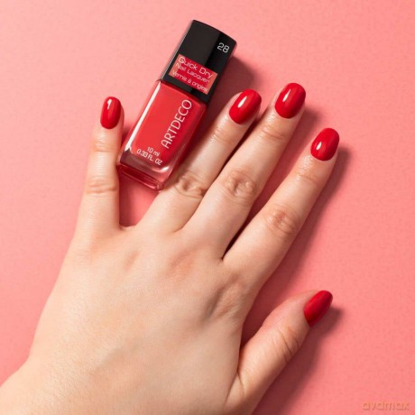 Quick Dry Nail Lacquer 10 ml - Shade: 28 Cranberry Syrup