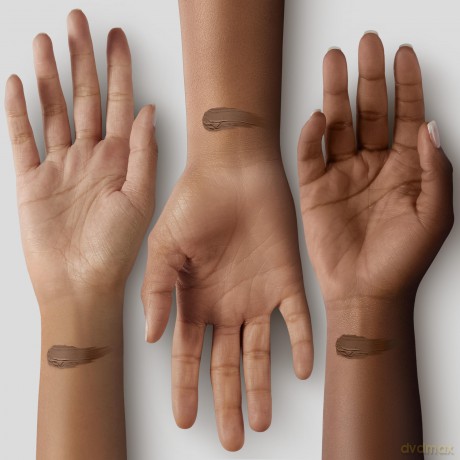 RADIANT CREAMY CONCEALER - Shade: Dark Coffee
