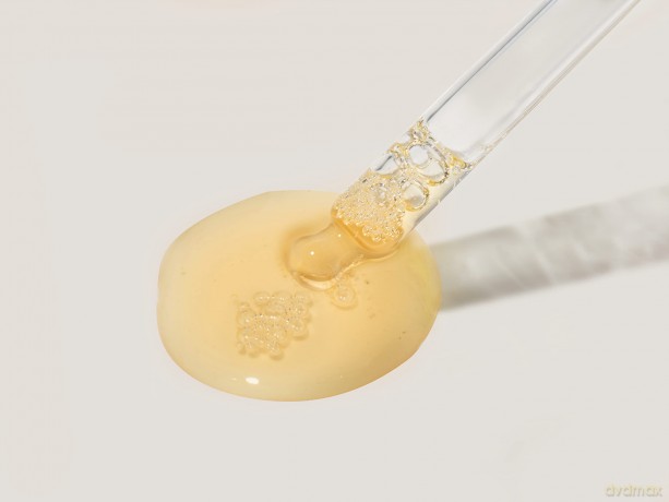 Regenerating and nourishing facial oil Queen Oil 30 ml