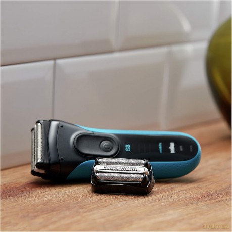 Replacement head for Series 3 32B Black electric shaver