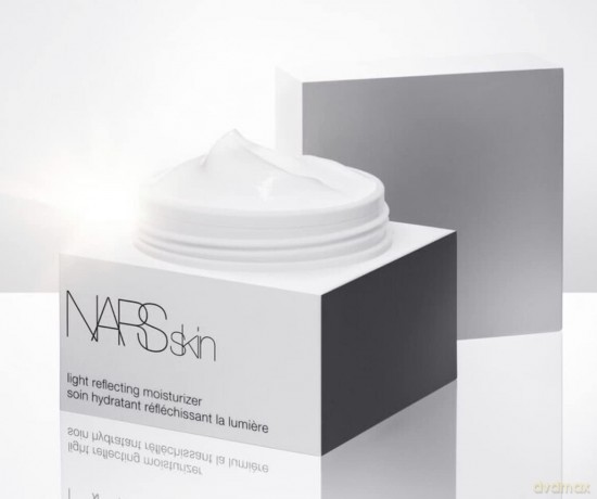 Skin Hydrating Gel Cream Light Reflecting Moisturizer 50 ml
