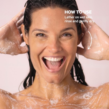 Soap-free cleansing oil Topialyse Cleansing Oil - Volume: 400 ml
