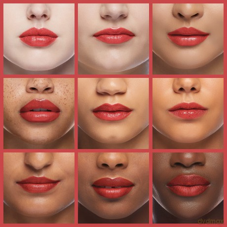 Tinted lip balm Extra Lip Tint 2.3 g - Shade: Bare Raspberry