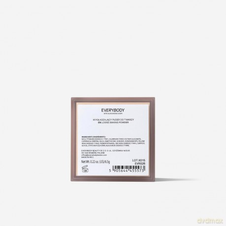 EVERYBODY Aleksandra Sosfa wygładzający puder do twarzy