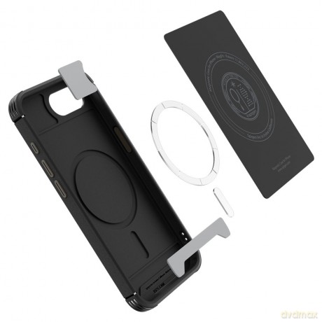 Spigen nakładka Core Armor Mag MagSafe do iPhone 16E Czarna Matowa