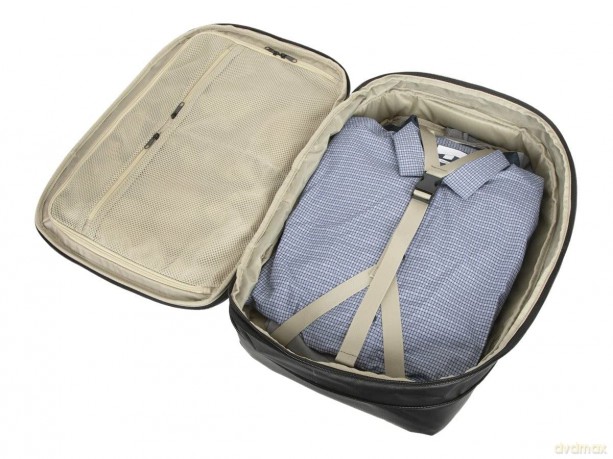 Plecak do notebooka 15.6 cali EcoSmart Mobile Tech Traveler XL Backpack, czarny