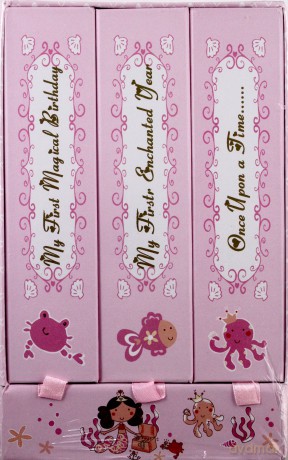 Albumy na zdjęcia dla dziewczynki w pudełku TW1063-180 [GADŻET]