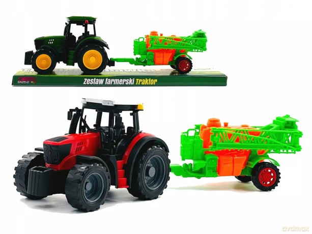 Traktor z Maszyną Opryskiwacz 126t