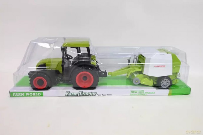 Traktor z maszyną pod kloszem 1207695 76950