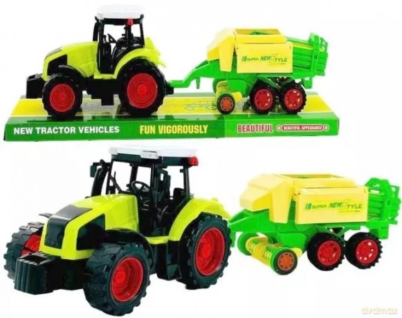 Traktor z napędem