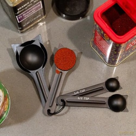 Kikkerland - Cat Measuring Spoons - 9 cm x 16.5 cm