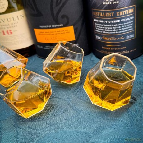 Mad Monkey - Diamond Shot Glasses - Set of 4