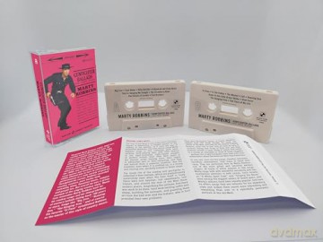 Marty Robbins: Gunfighter Ballads And Trail Songs (+4 Bonus Tracks) [KASETA]