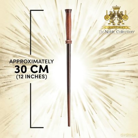 Harry Potter: Harry Potters First Wand In Ollivanders Box