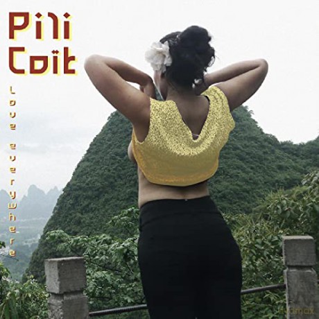 Pili Coit: Love Everywhere (Red) [KASETA]