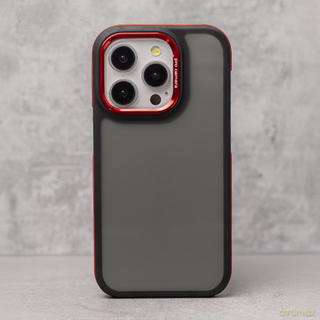 Nakładka Crystal Black do iPhone 16e czerwona