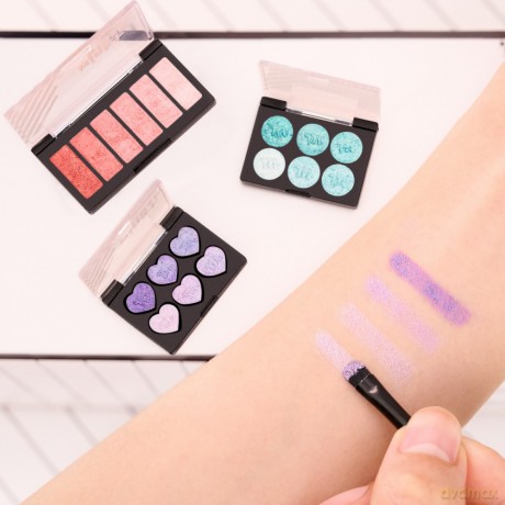 Miniverse Make It Mini Makeup Display 15 sztuk [FIGURKA]