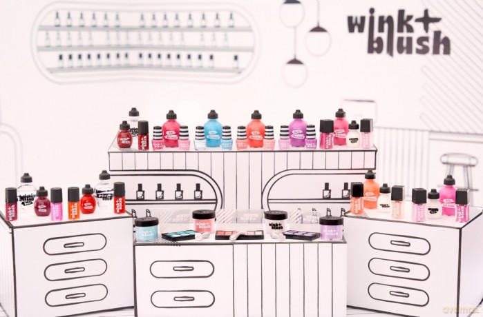Miniverse Make It Mini Makeup Display 15 sztuk [FIGURKA]