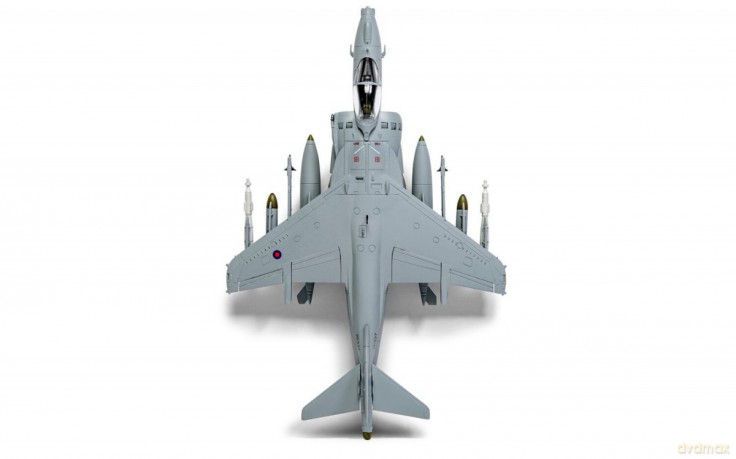 Model plastikowy zestaw prezentowy BAE Harrier GR.9A 1/72