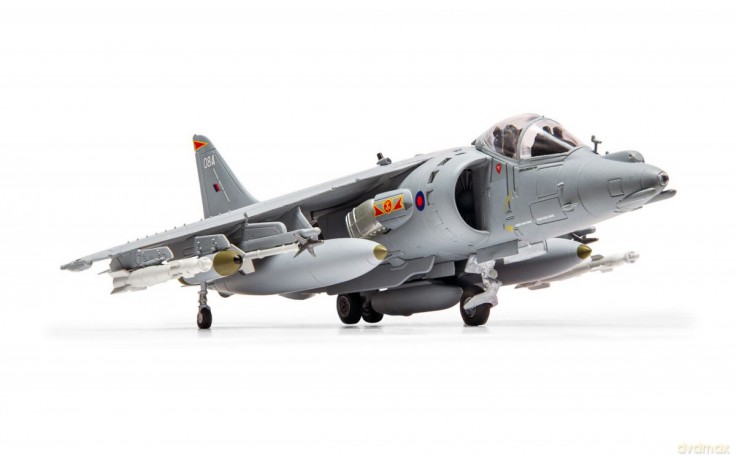 Model plastikowy zestaw prezentowy BAE Harrier GR.9A 1/72