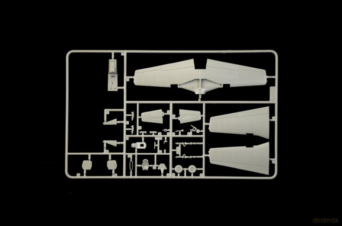 Model plastikowy P-51D Mustang Aces 1/72
