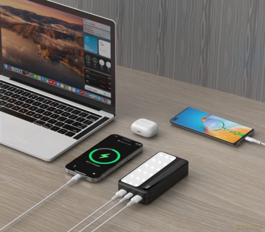 Powerbank P20 LCDPD LAMP 20 000mAh, zintegrowana lampa LED z funkcją latarki