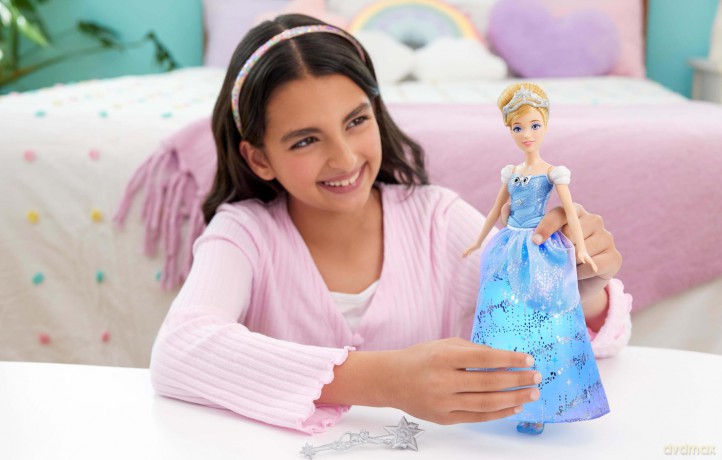 Disney Princess Lalka Księżniczka Kopciuszek