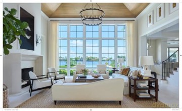 The Waterfront House: Living with Style on the Coast - Phoebe Howard [KSIĄŻKA]