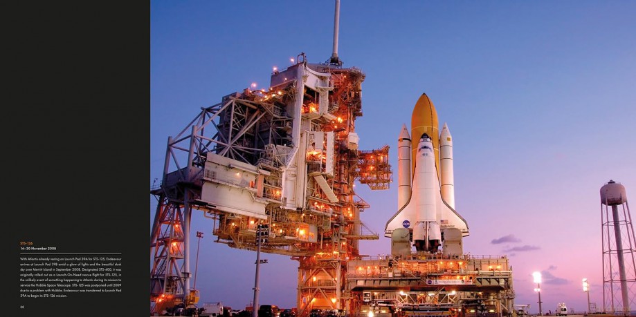 Space Shuttle: A Photographic Journey - Luke Wesley Price [KSIĄŻKA]