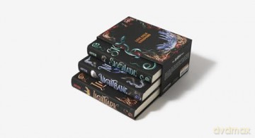 The Lightlark Saga: The Ultimate Box Set (Lightlark Saga Books 1-3) - Alex Aster [KSIĄŻKA]