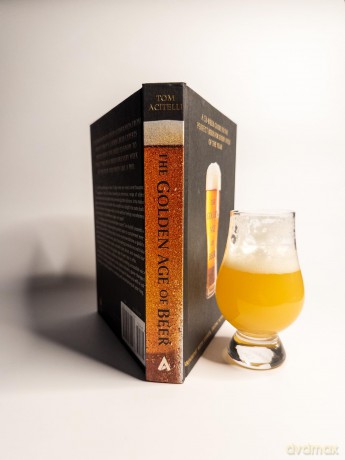 The Golden Age of Beer: A 52-Week Guide to the Perfect Beer for Every Week of the Year - Tom Acitelli [KSIĄŻKA]